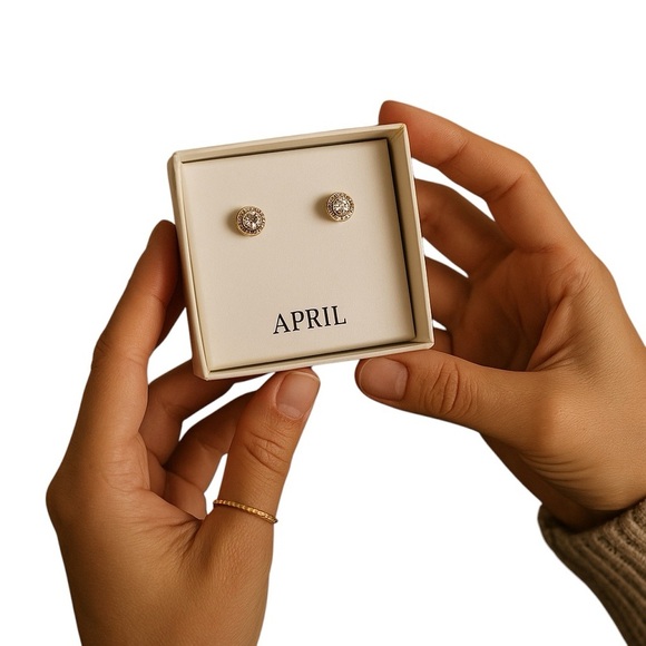 Chloe + Isabel April Birthstone Stud Earrings – NWT - Picture 1 of 6